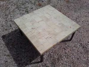 table basse carrée-image